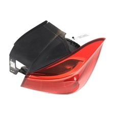 Feu arrière droit - BMW SERIE