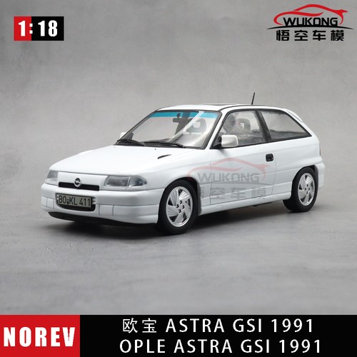 Modellino auto opel - 1/18, astra
