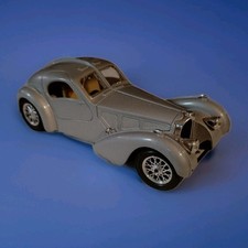 Modellino Auto - BUGATTI ATLANTIC - 1:24 - 19 Cm-modellismo epoca diecast