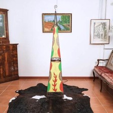 lampada etnica in pelle dipinta e ferro