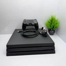 PS4 PRO / Sony Playstation 4 -