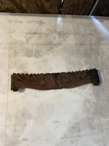 Decoro legno sedia antica - decoro,