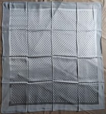 Elégant foulard en soie Laura