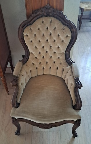 Poltrona stile luigi - in,