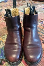 BLUNDSTONE BOOTS 500 SIZE 8 US