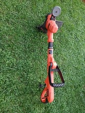 tagliabordi elettrico Black & Decker Besta530