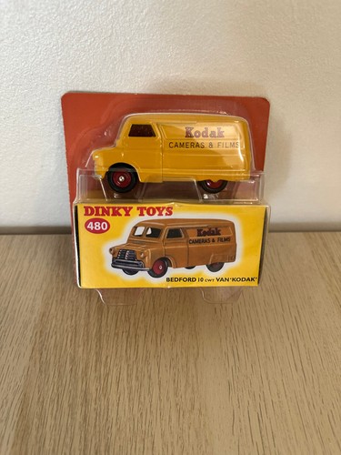 Dinky toys bedford - bedford, 10