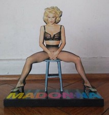 MADONNA 8" ESPOSITORE STANDEE