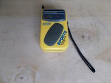 RADIO PORTATILE MA-FM A BATTERIA ANTICO FUNZIONANTE.