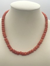 Collana Corallo naturale del mar Mediterraneo chiusura Oro 18 Kt