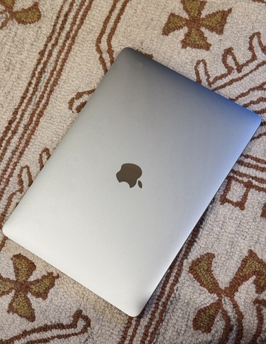 Apple macbook pro - apple, 2019