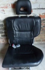 26568 2ND FLR 2000-2005 TOYOTA