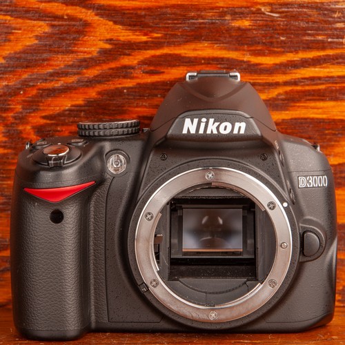Nikon d3000 megapixel - 10,2,