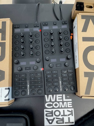Native instruments traktor - native, x1
