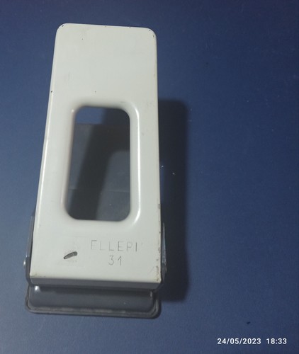 Perforatore perforatrice fogli - perforatrice,