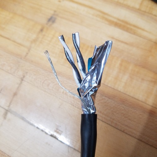 Belden basics 2pr 16awg - basics,
