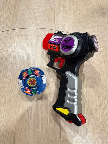 Beyblade dranzer plastic - v2,