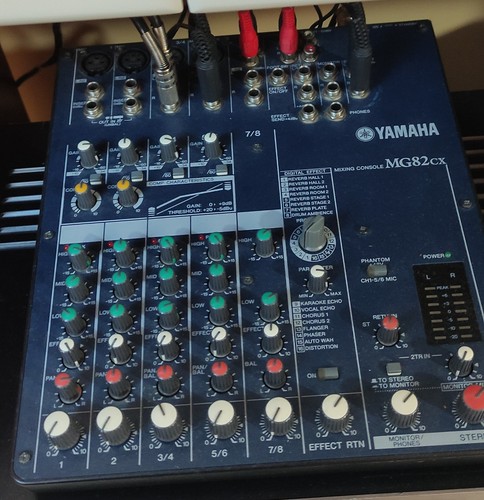 Yamaha mg82cx mixer con - yamaha,