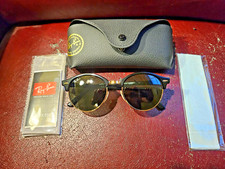 Nuovi occhiali da sole Ray-Ban Clubround RB4246 montatura nera e oro non aviator wayfarer