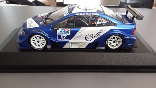 Minichamps opel coupé dtm - v8,