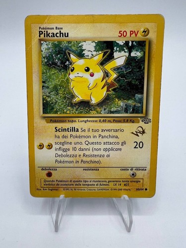 Carta pokemon pikachu - pokemon,