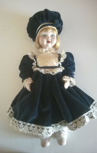 Bambola porcellana vintage - di,