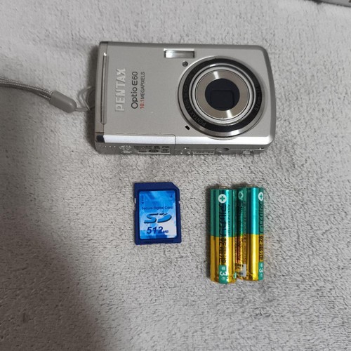 Fotocamera digitale compatta