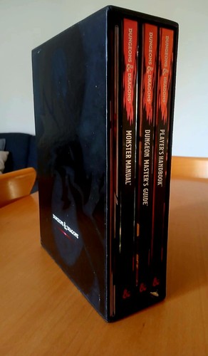 Dungeons dragons core - &,
