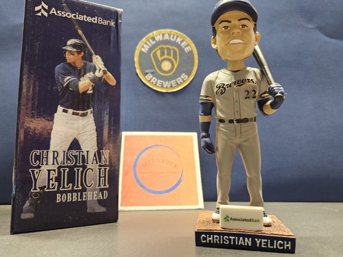Christian yelich milwaukee - christian,