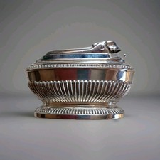 Accendino da tavolo Ronson made in England ricoperto d' Argento 800, da riparare