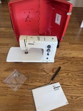 Macchina da cucire Bernina 830