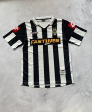 Juventus 2001-02 Home Football