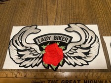 due toppe lady biker una toppa
