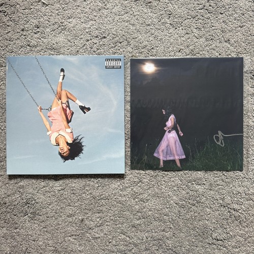 Signed olivia rodrigo - *signed*,