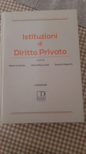 Istituzioni diritto privato - istituzioni,
