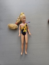 BAMBOLA BARBIE TROPICAL