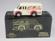 YPP04/SA 1948 Dodge Camion