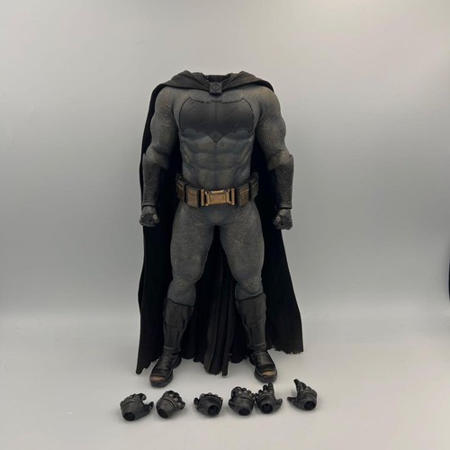 Ver2 hot toys batman - ver2.0,