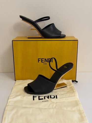 Fendi roma sandales talon - roma, à
