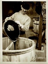 FRANCE ca 1934 photo agency