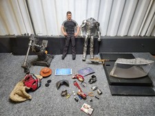 Lotto Hot Toys Personaggi Tony