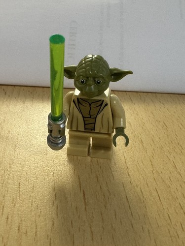 Lego yoda minifigure set - yoda,