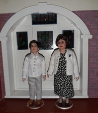 Bambole in scala 1:12 fatte da Judith Laird