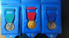 Serie Di 3 medaglie Club Di Topolino