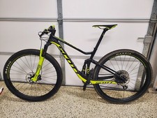 SCOTT SPARK RC 900 WORLD CUP