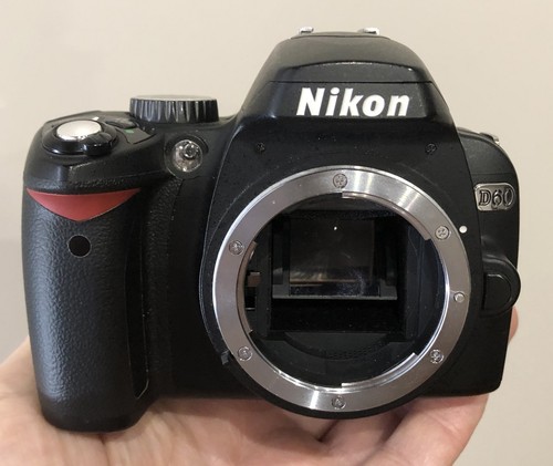 Nikon d60 non testata viene - d60,