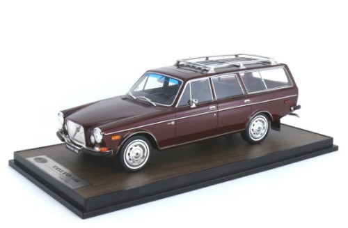 Volvo 165 station wagon - wagon,