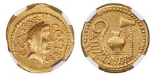 ROMAN IMP. Giulio Cesare 44 a.C. A. Hirtius, pretore Aureus. NGC Ch VF 5/5 4/5 Roma