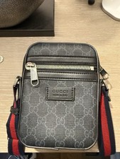 Gucci GG Supreme Borsa