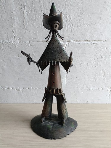 Scultura soldato ferro - in,